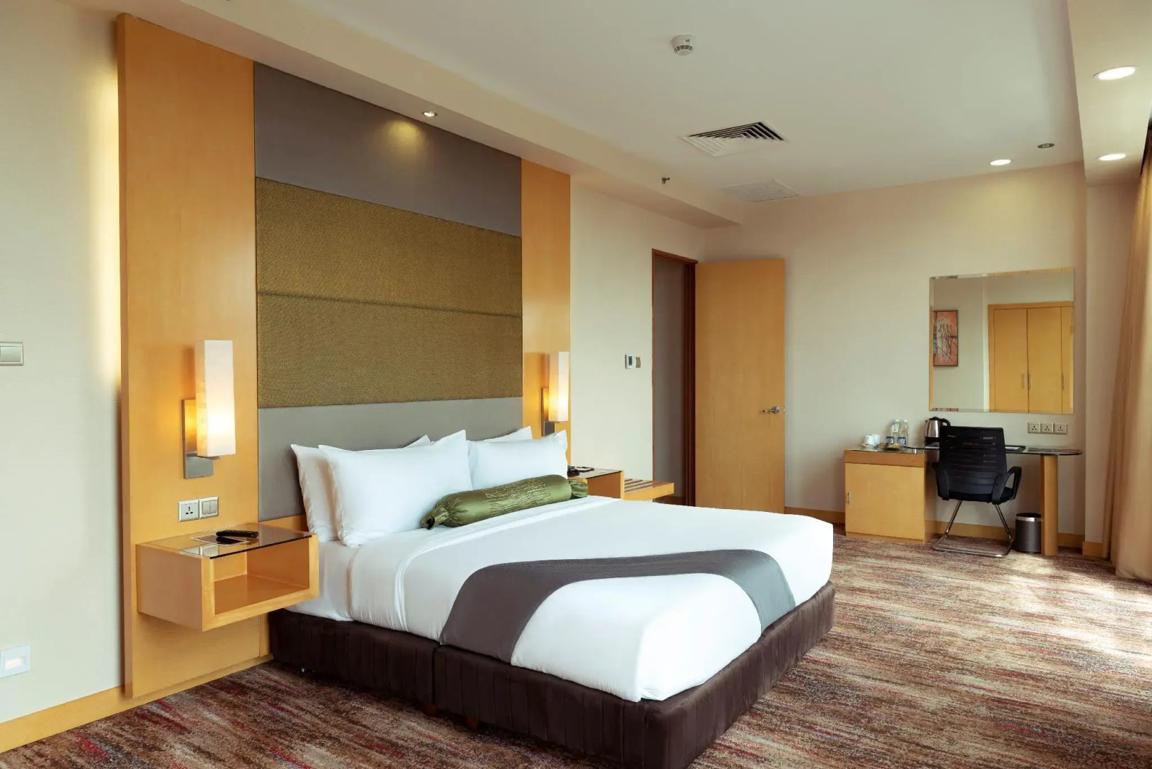 The Waterfront Hotel