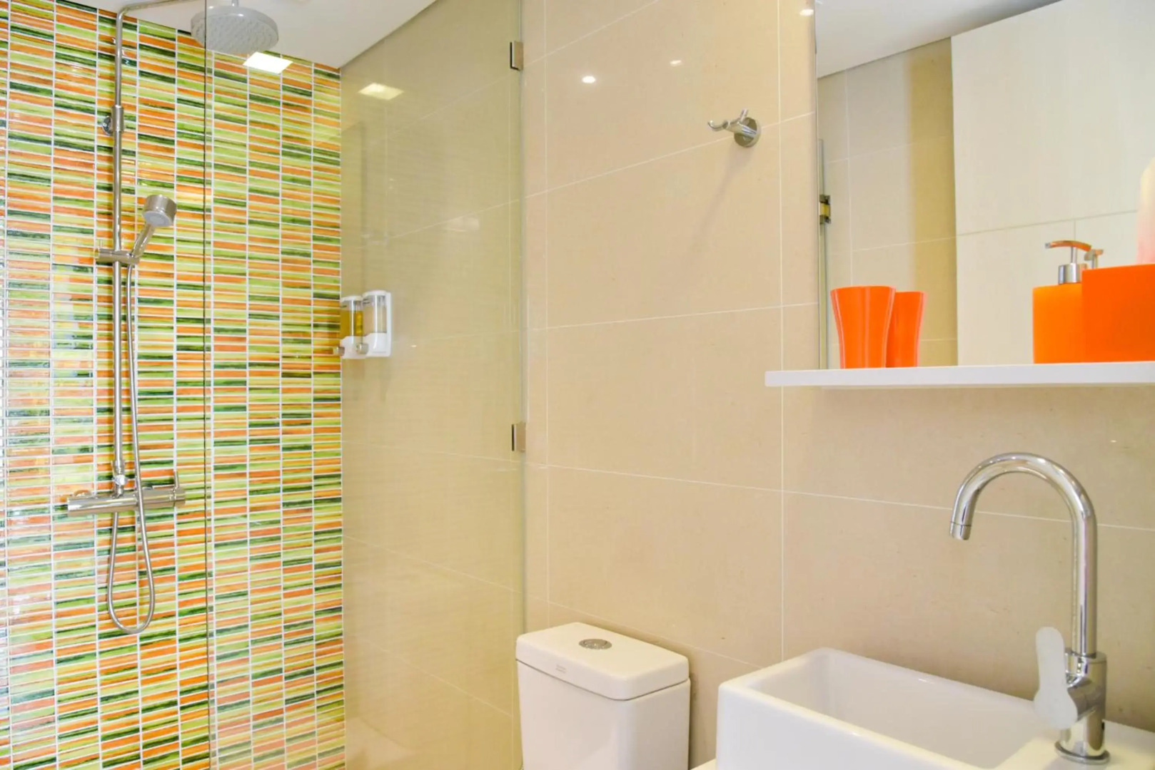 Town In Town Hotel Bangkok