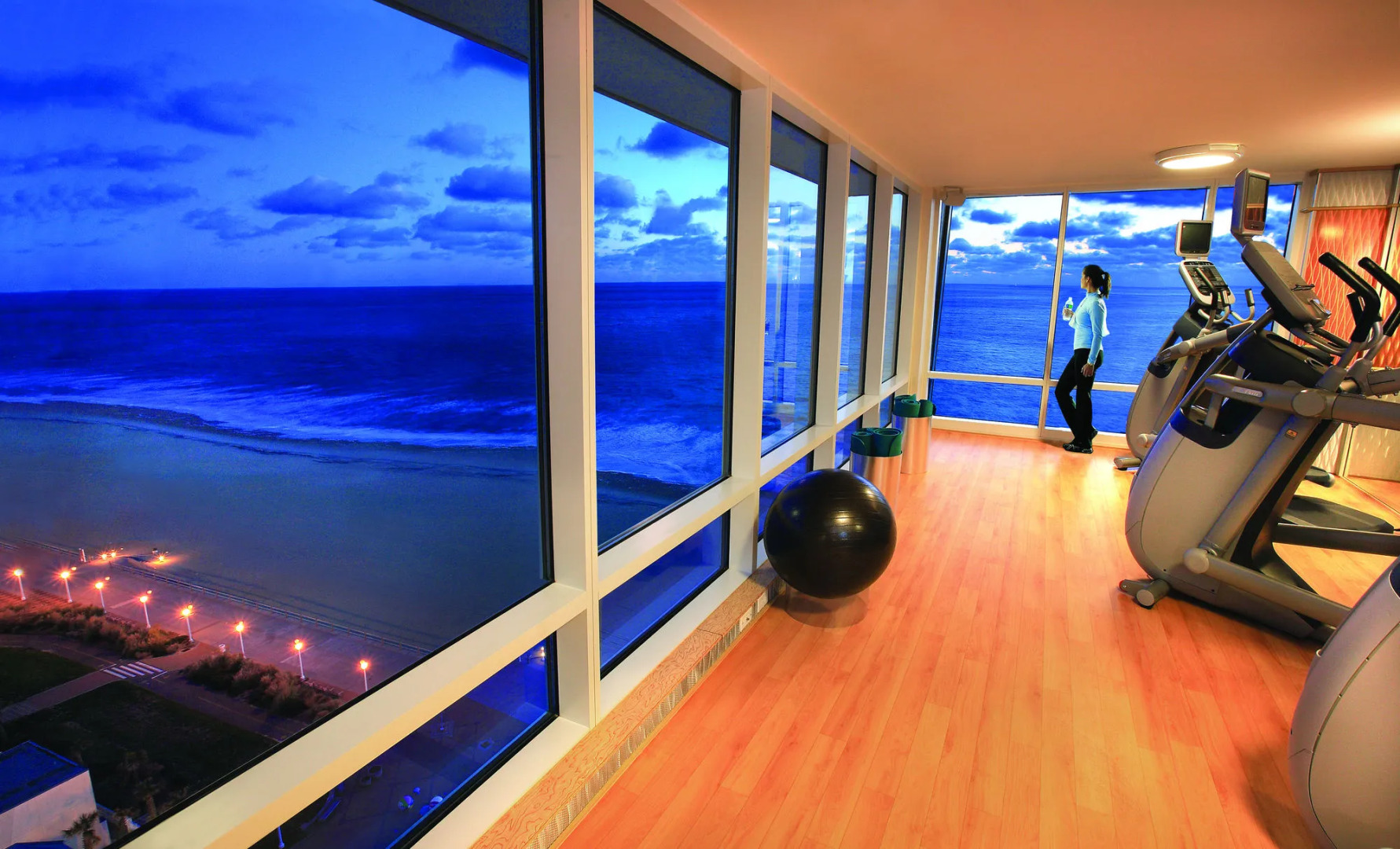 Hilton Vacation Club Oceanaire Virginia Beach