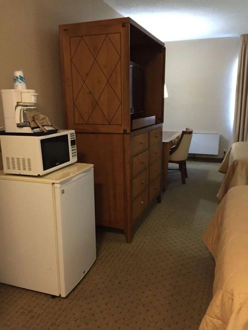 Comfort Inn & Suites Spring Lake - Fayetteville near Fort Bragg