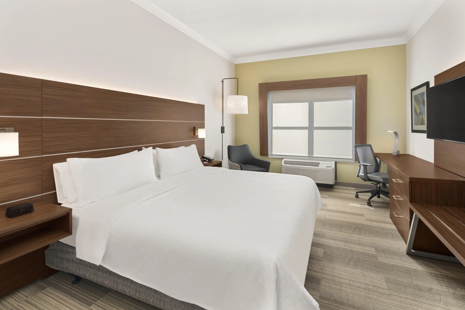Holiday Inn Express & Suites Byron by IHG