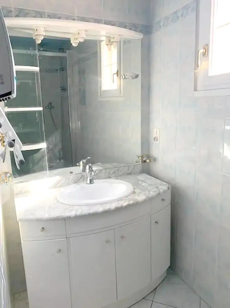 Villa With 4 Bedrooms in Sommières, With Private Pool, Enclosed Garden and Wifi