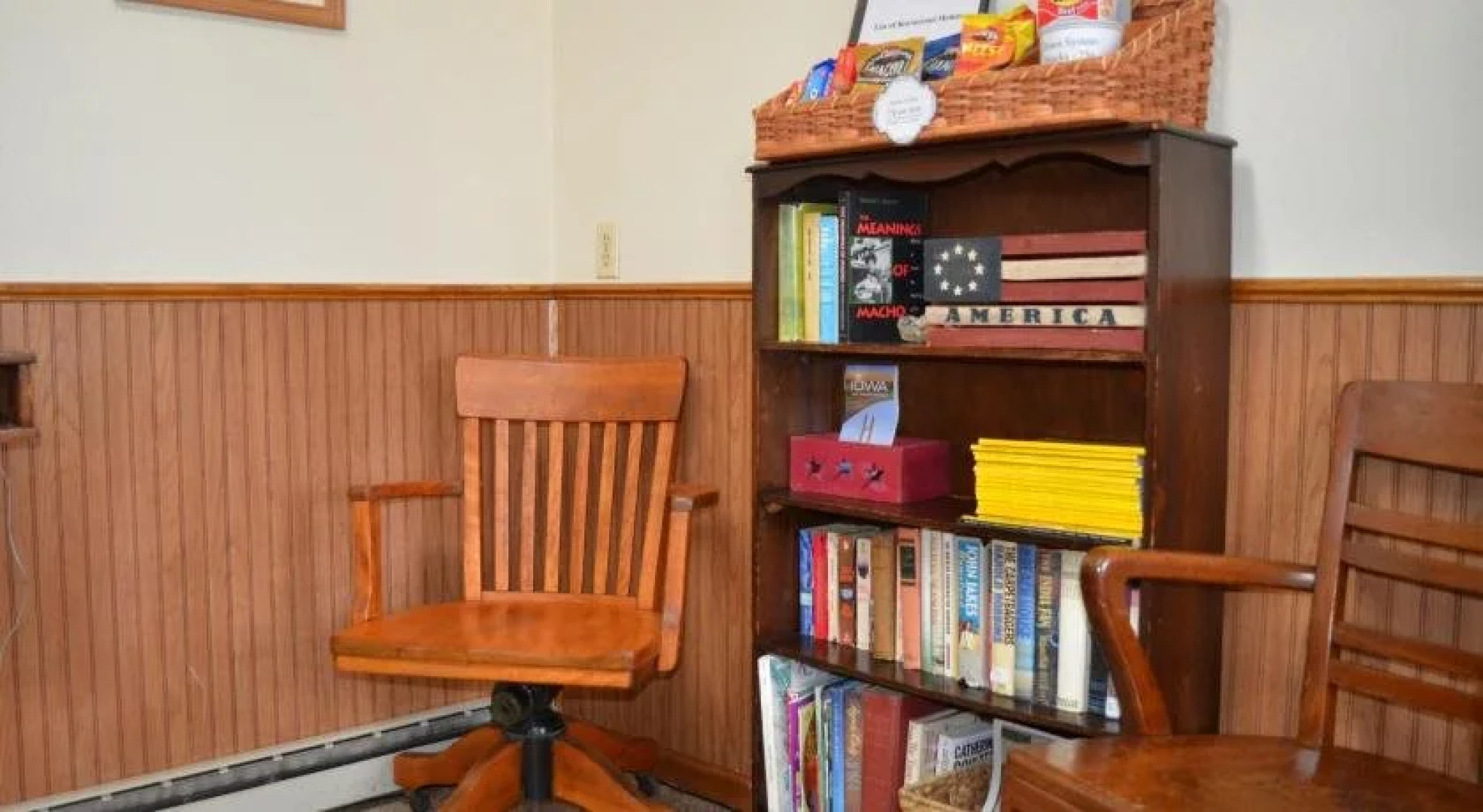 Little River Inn Motel & Guest House