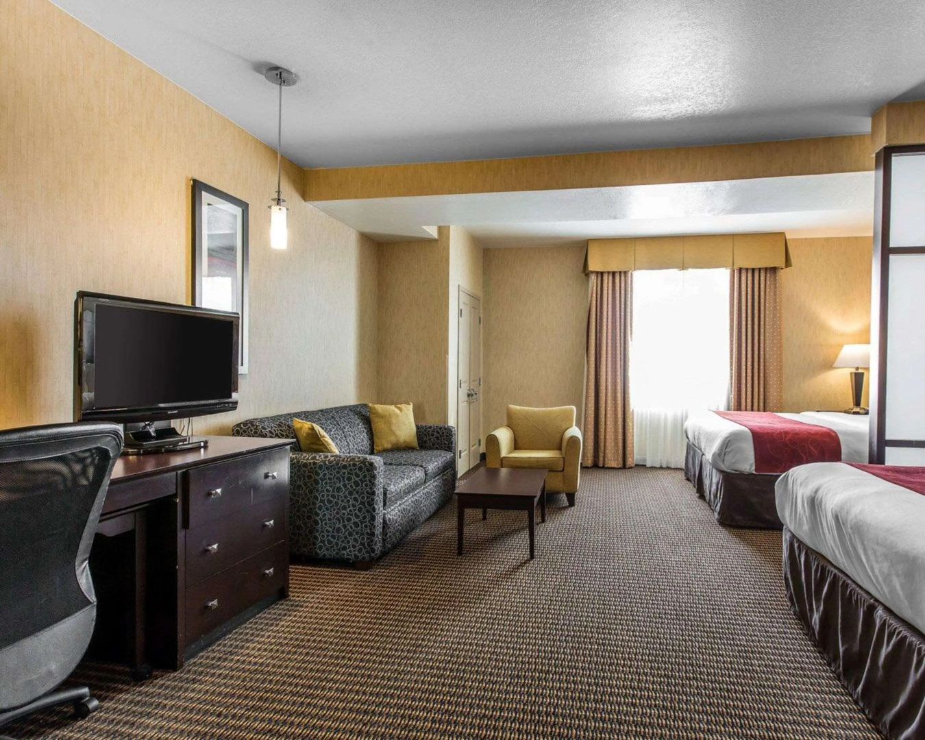 Comfort Suites Near City of Industry - Los Angeles