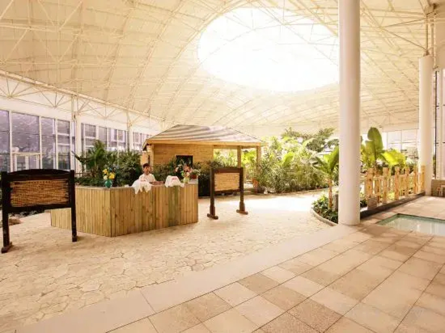 Xiong'an Meiquan World Holiday hotel