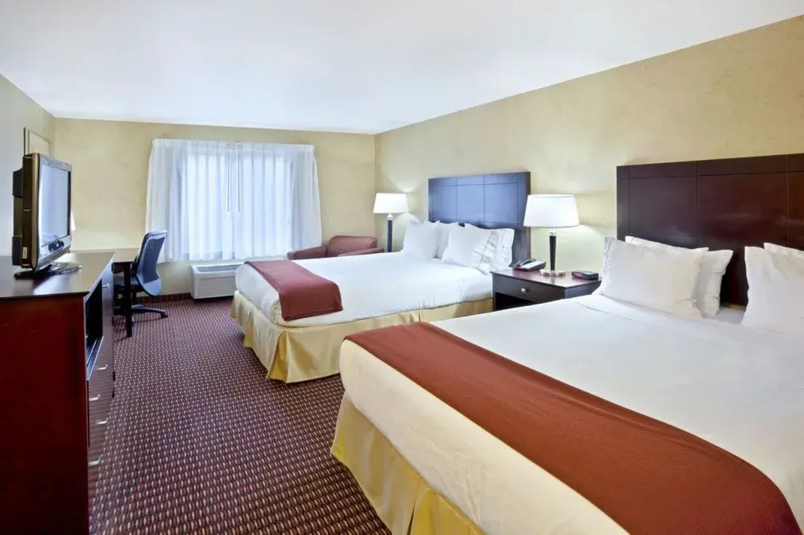 Holiday Inn Express Hotel & Suites Sandpoint North