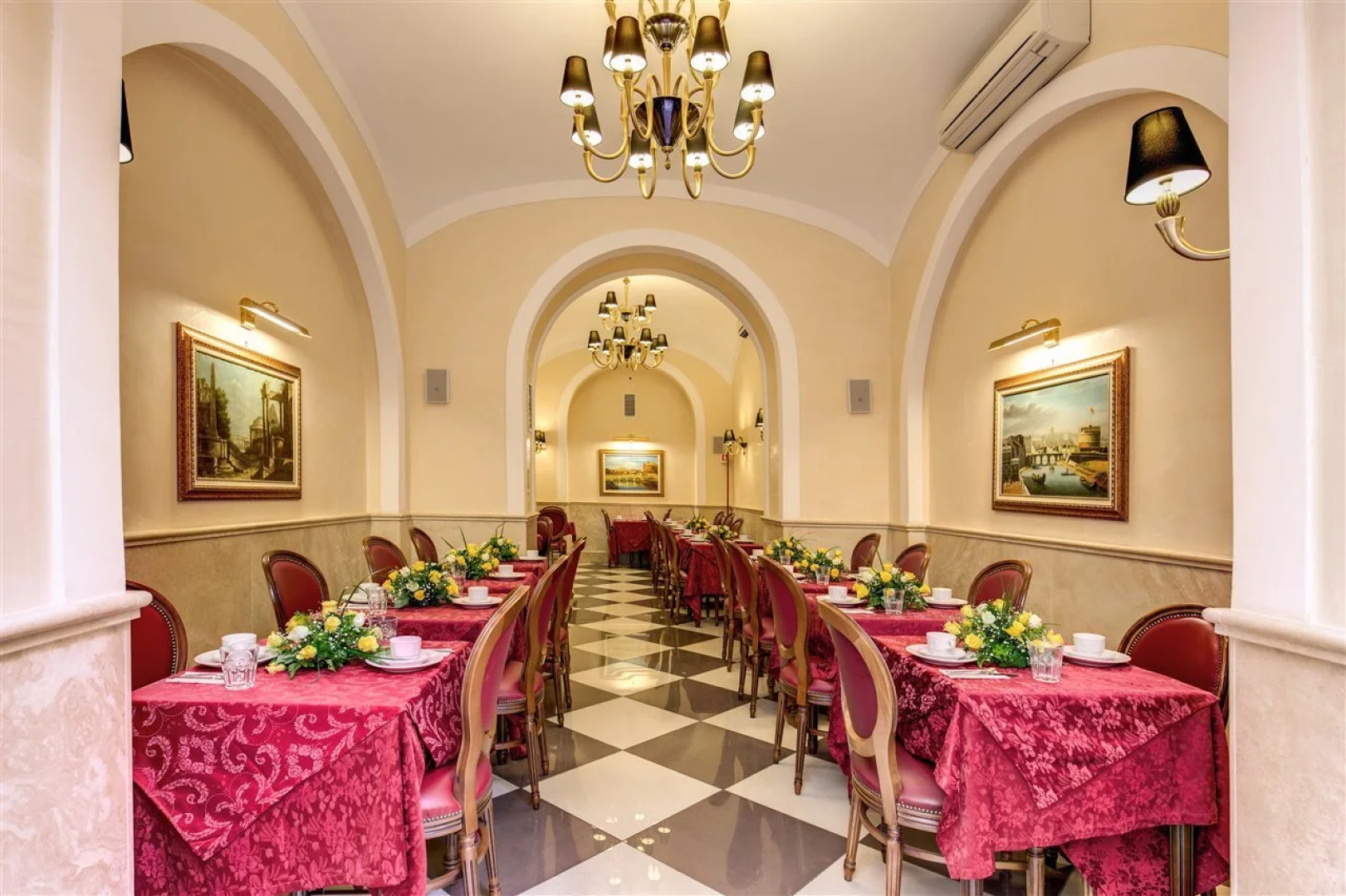 Hotel Contilia