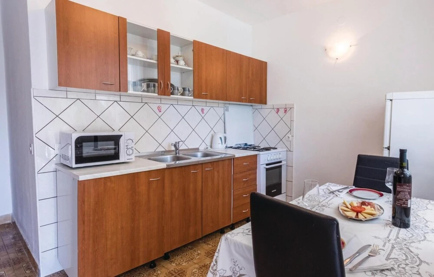 Awesome Home in Bacina With Wifi and 2 Bedrooms