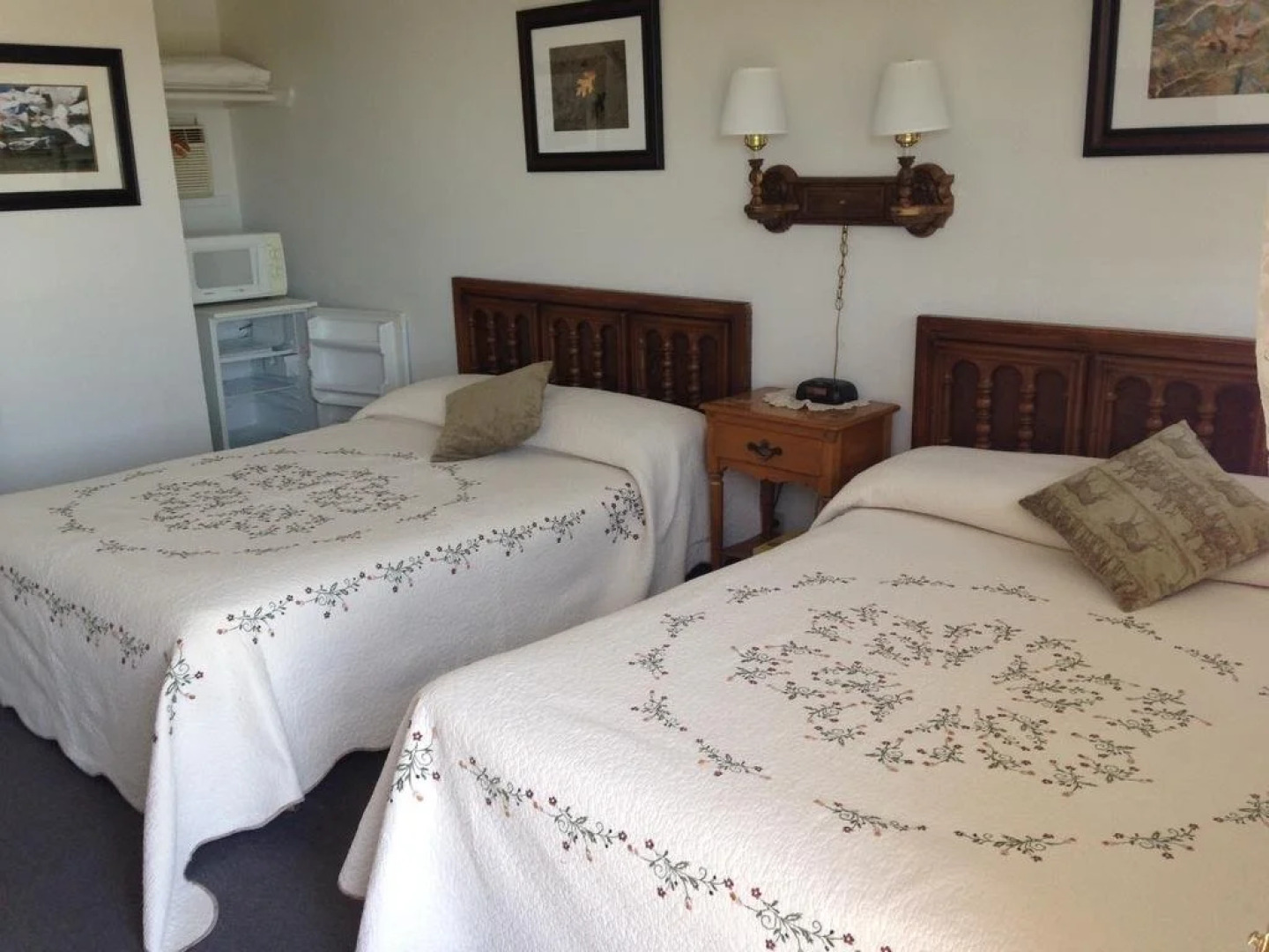 Sugarloaf Mountain Motel