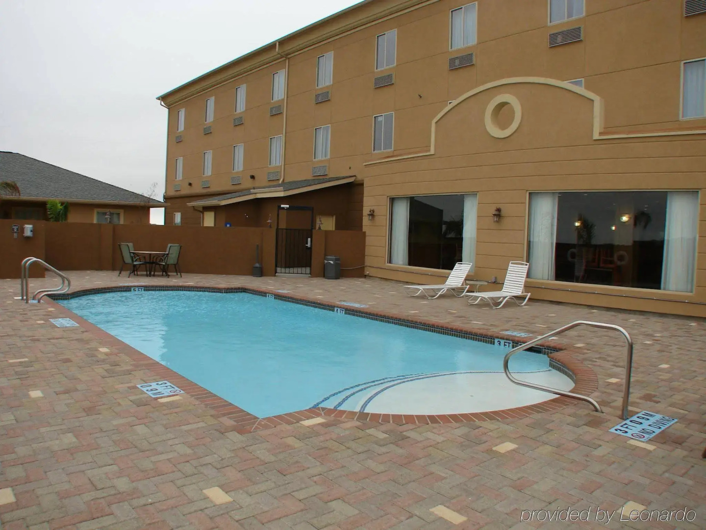 Holiday Inn Express & Suites Zapata by IHG