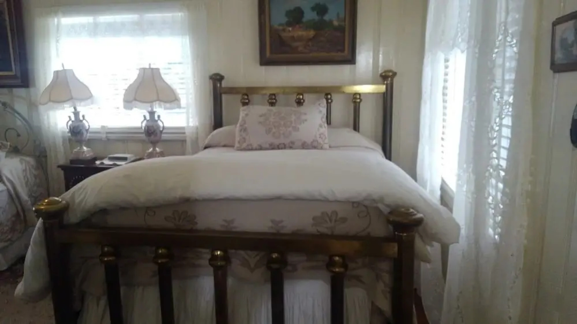 The Inn At Brevard - Bed And Breakfast - Adult Only