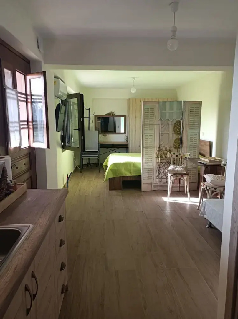 Captivating 1-bed Apartment in Lefkada