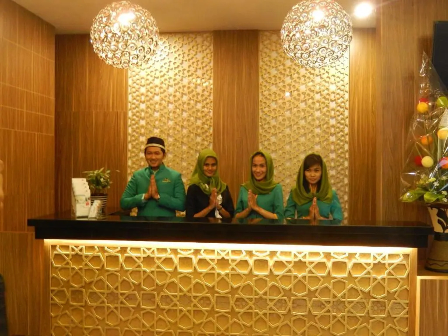 Grand Amira Hotel