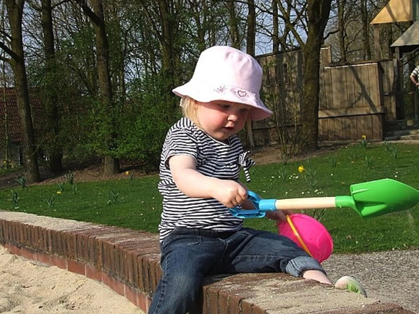 Detached Holiday Home With Wifi, 20km van Assen