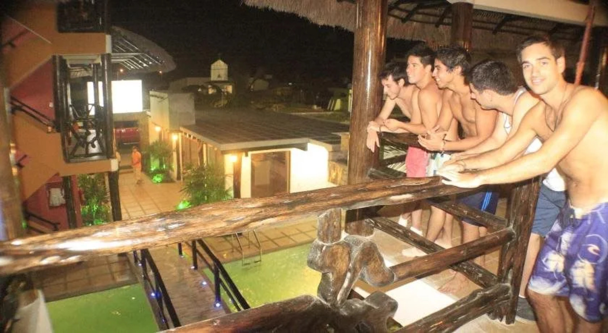 Los Balcones de Mompiche