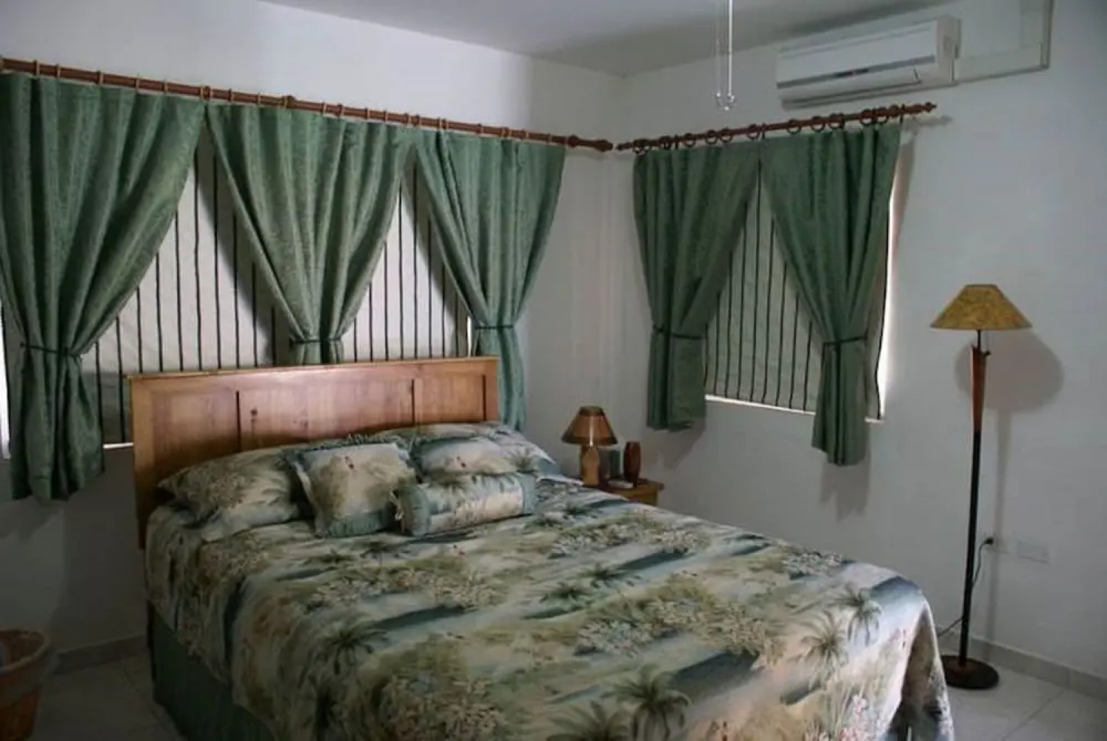 Aruba Palm Beach Villa