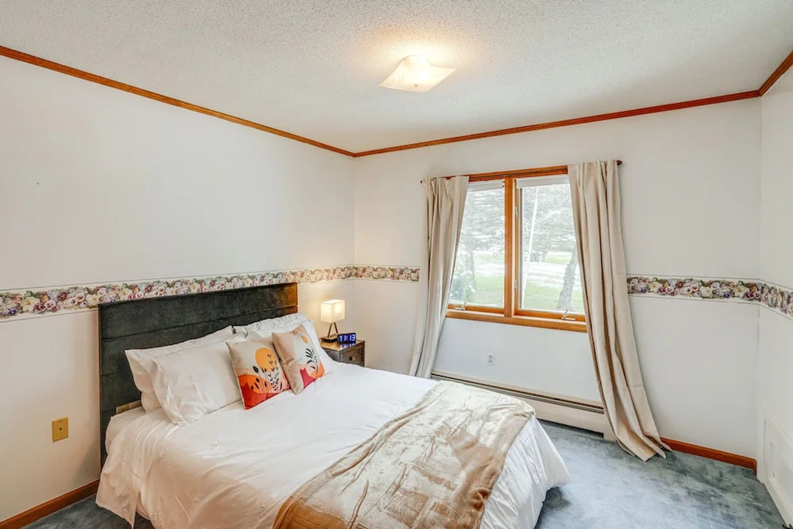 Bennington Home w/ Deck ~ 5 Mi to Bald Mountain!