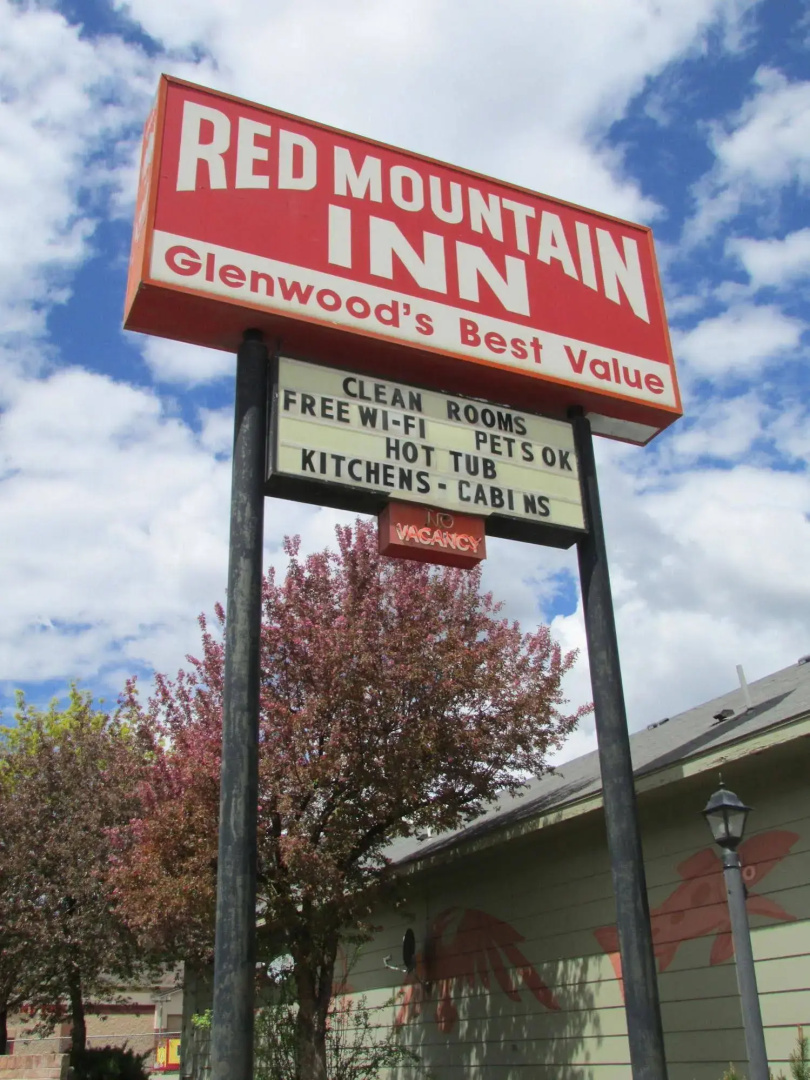 Red Mountain Inn