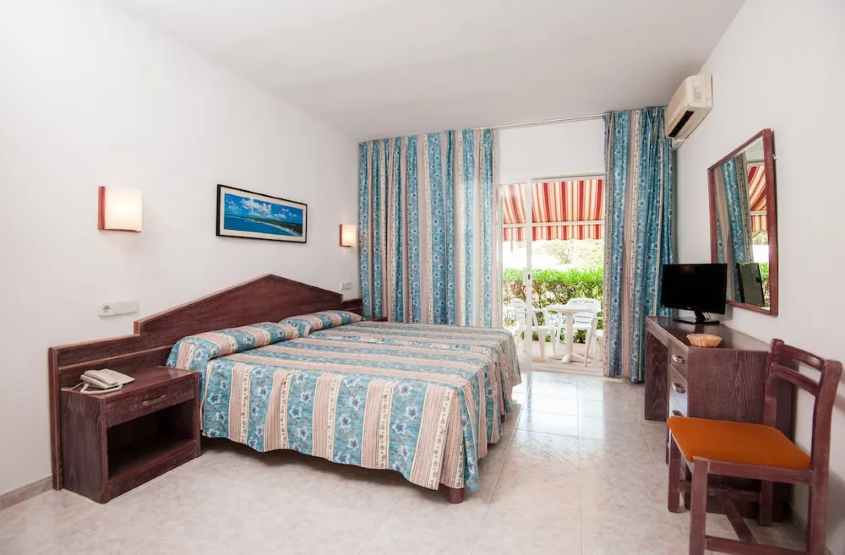 Apartamentos Cala Murada Minigolf