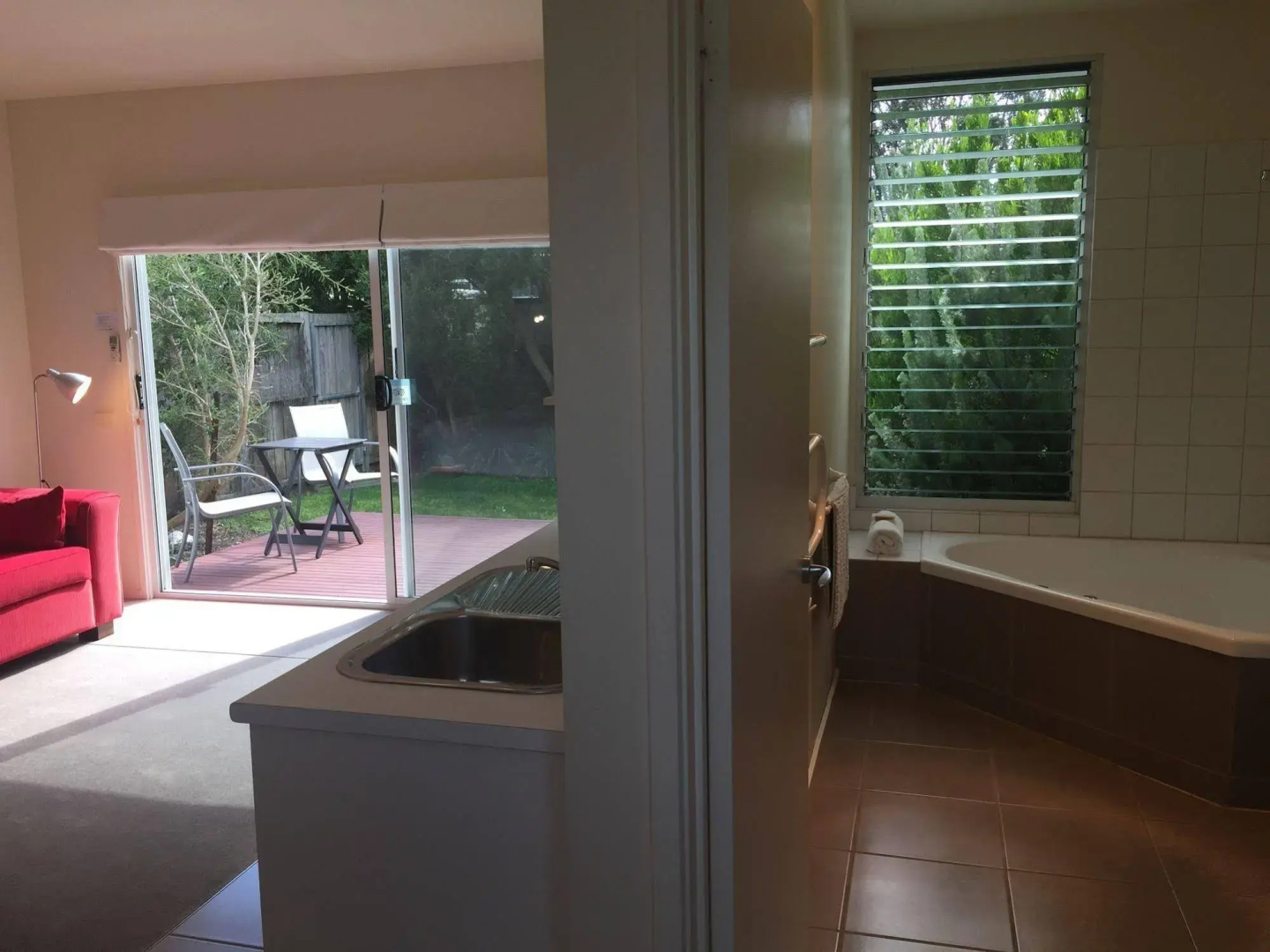 Springtide Studio Apartments