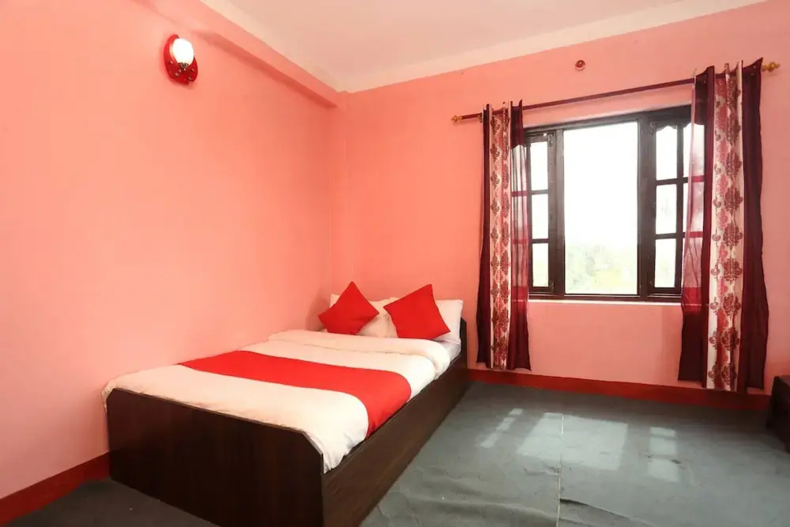 SPOT ON 627 Potala Top View Restaurant