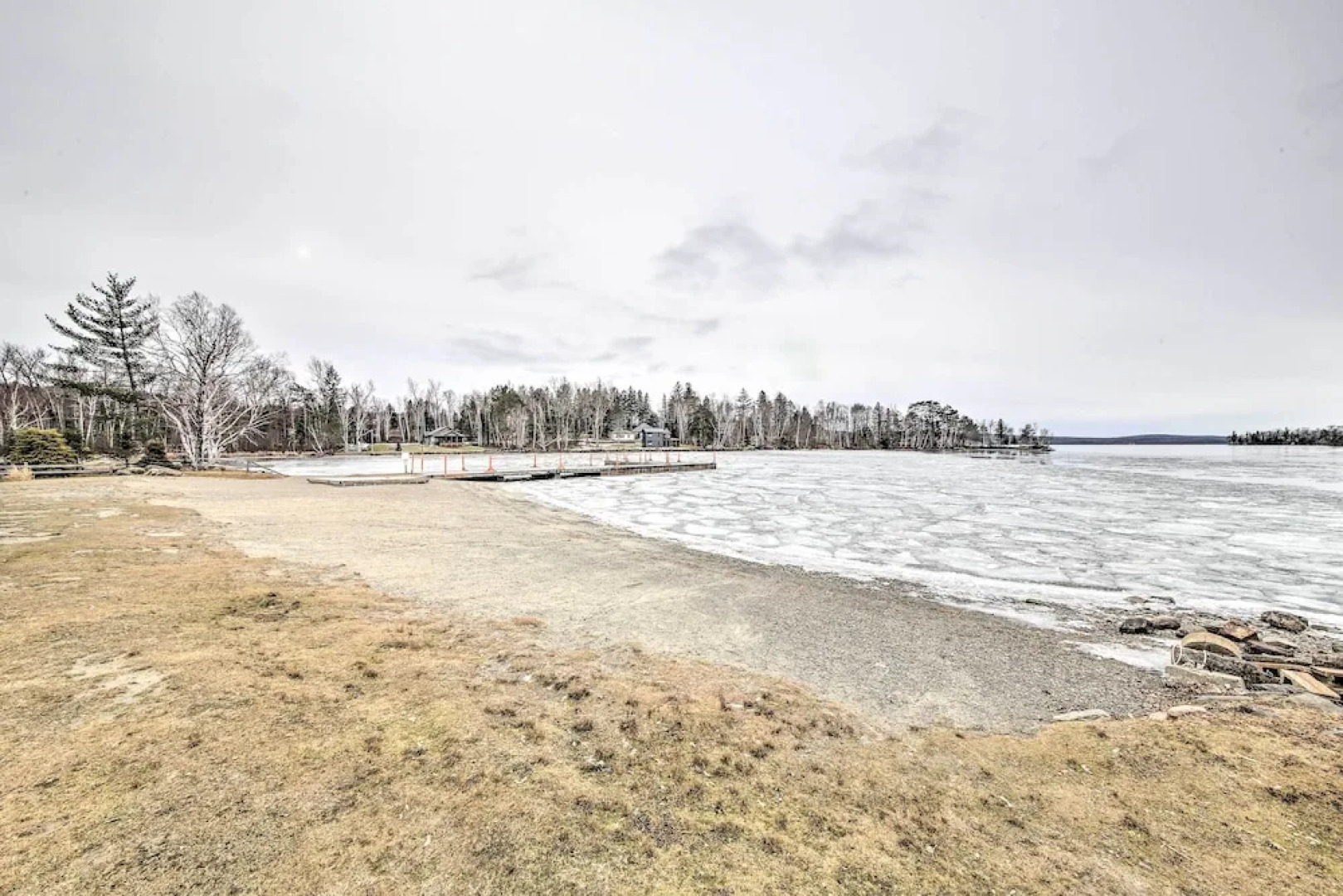 Condo w/ Rangeley Lake Views: 10 Mi to Saddleback!