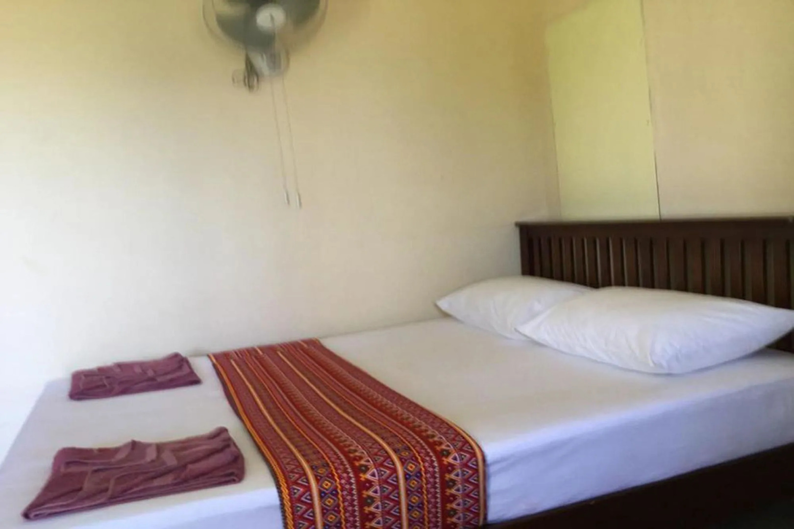 Sun Smile Beach Koh Jum