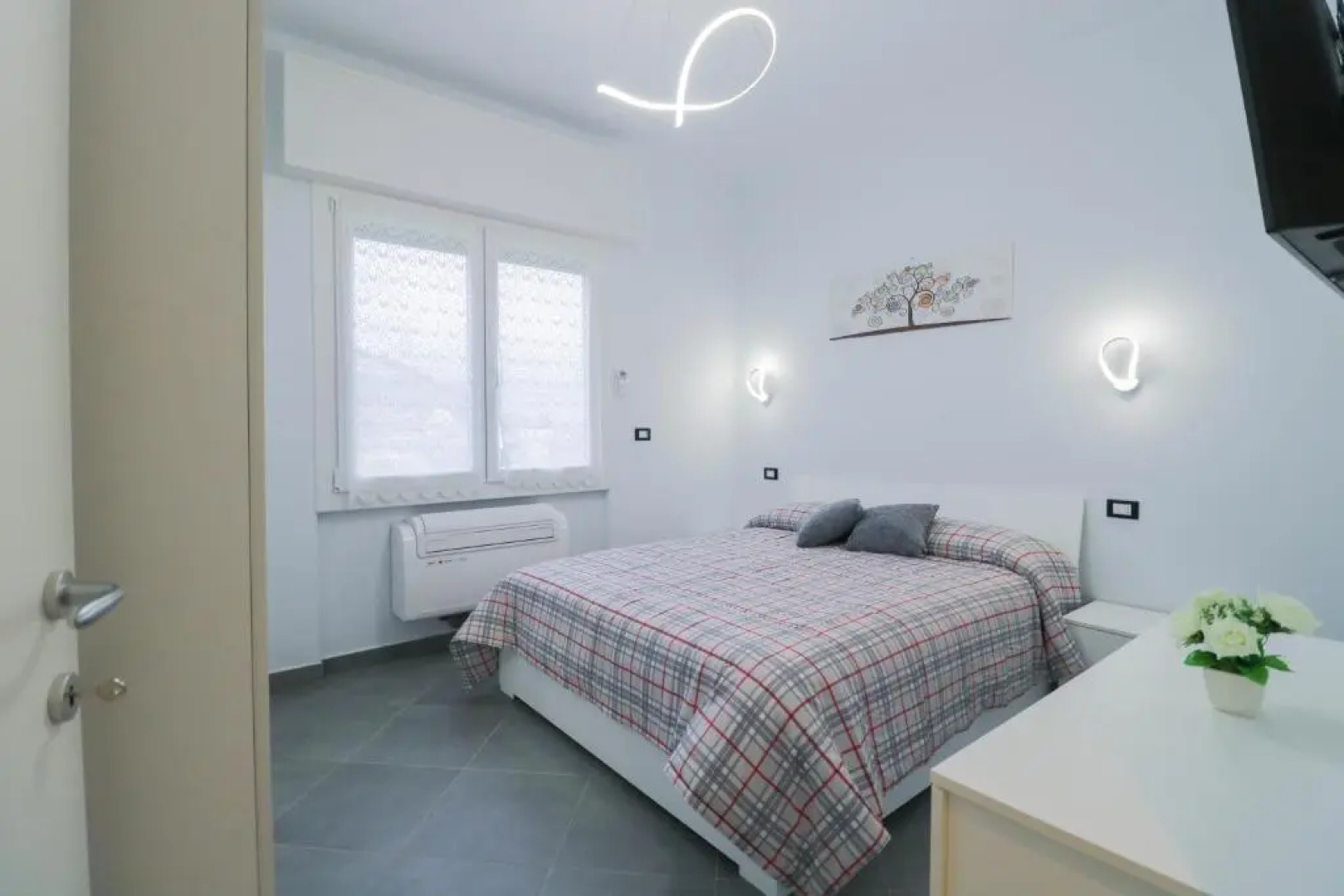 H11 Bilocale Arma-Taggia - 1A