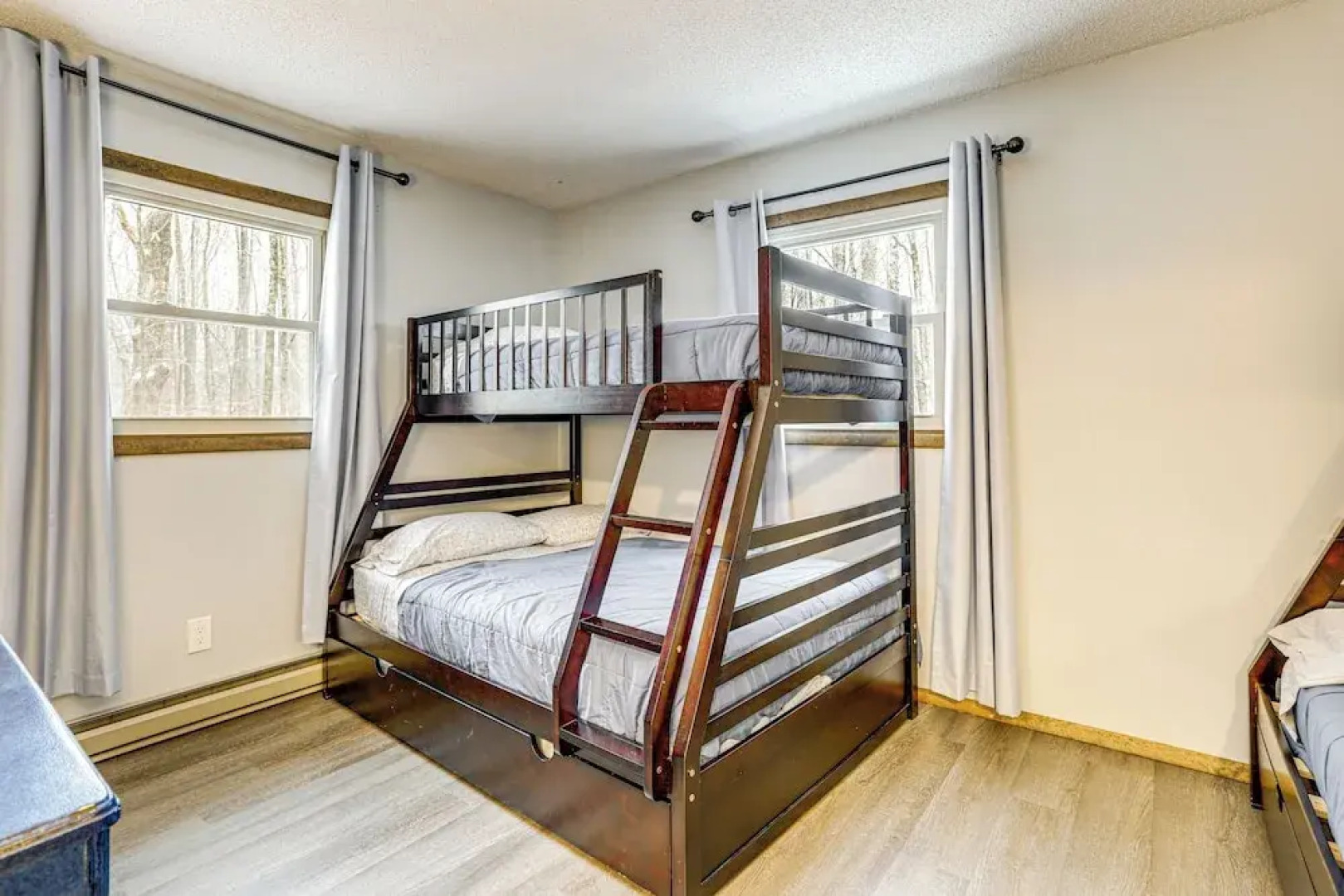 Walk to Hideout Slopes: Home w/ Game Room!