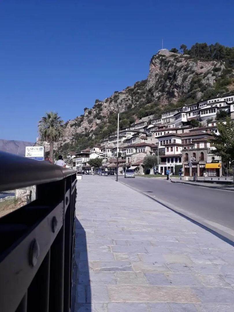 Studio in District de Berat, With Wonderful Mountain View, Enclosed Garden and Wifi