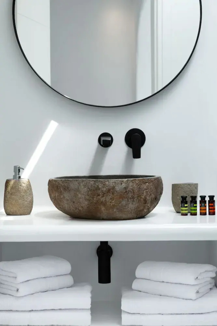 Psarou Black Villa I