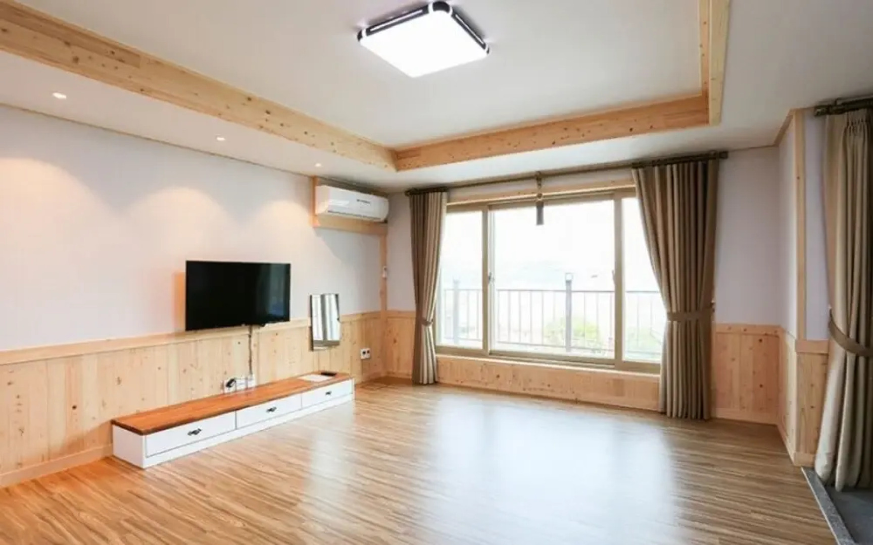 Yeonggwang Beach Central Pension