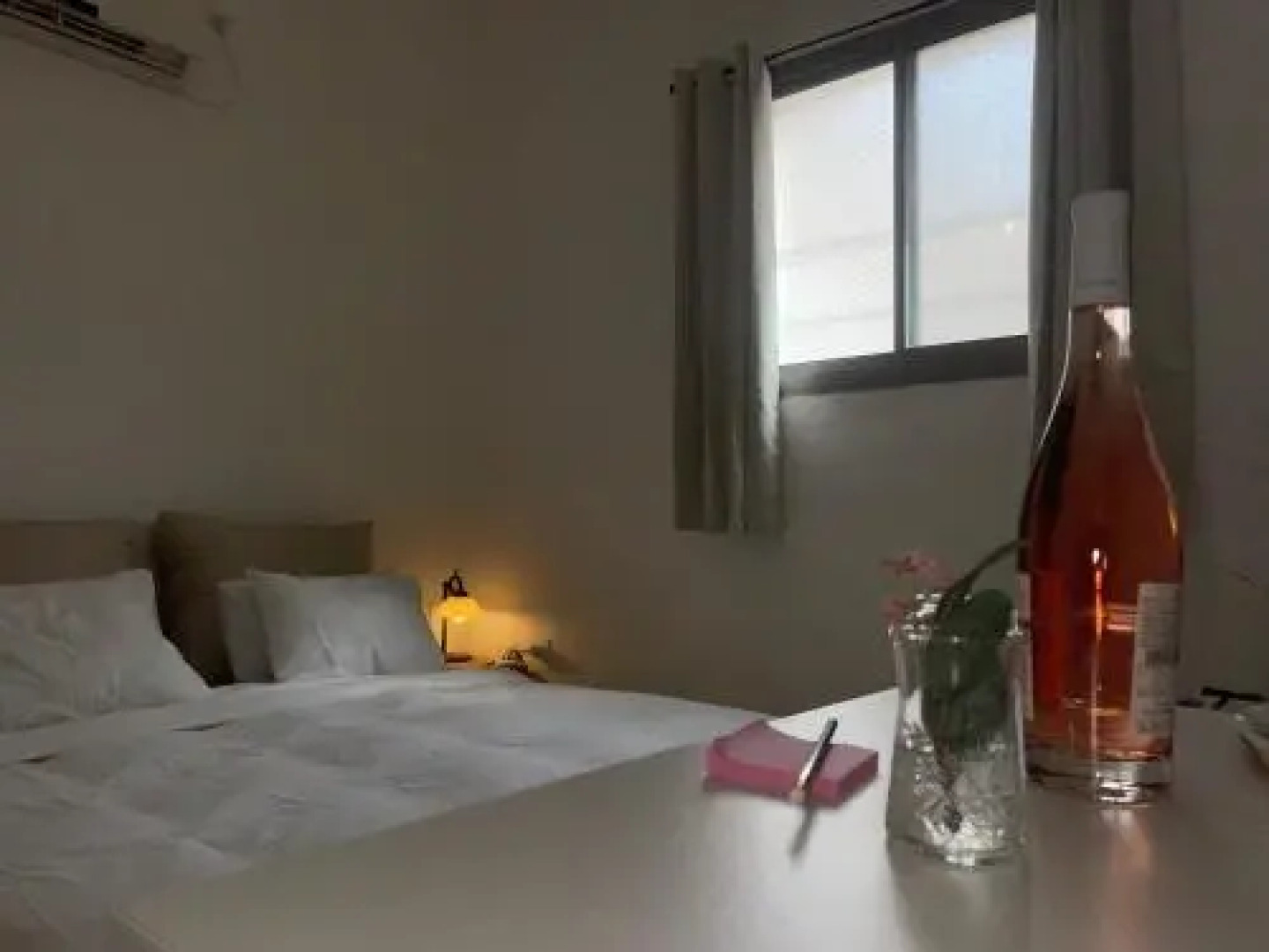 Chateau Akko Authentic Hosting