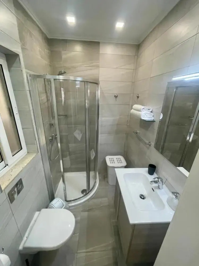 Ta Nenu Accomodation