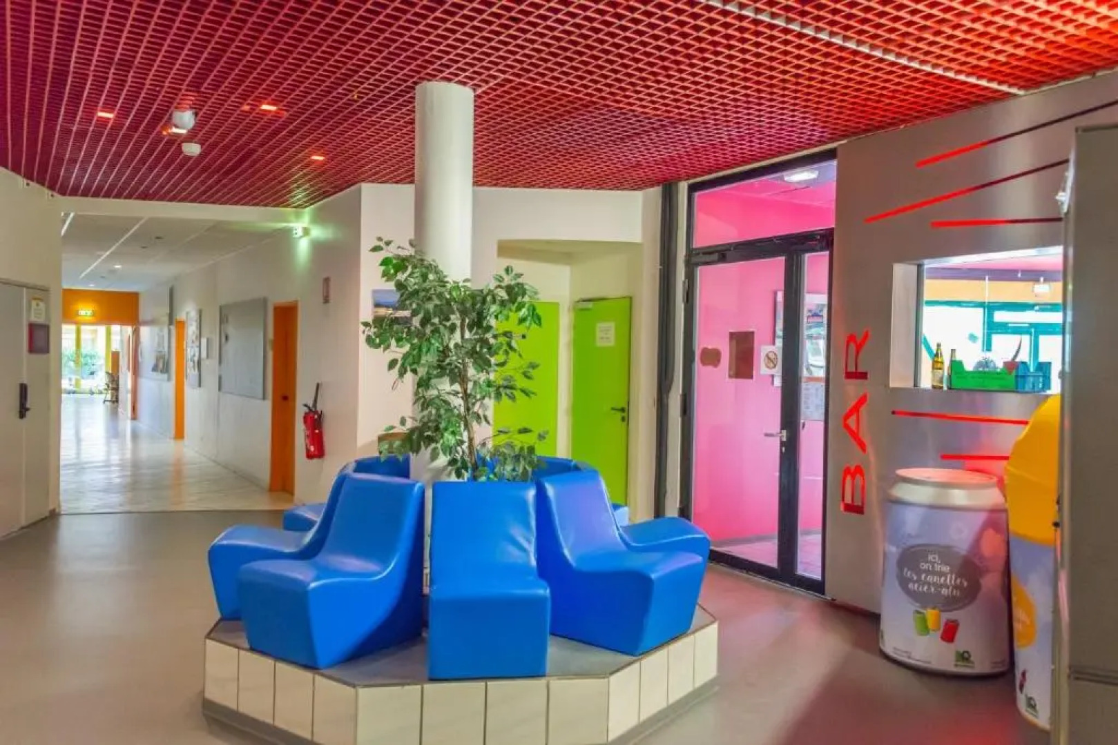 Auberge De Jeunesse Strasbourg - 2 Rives