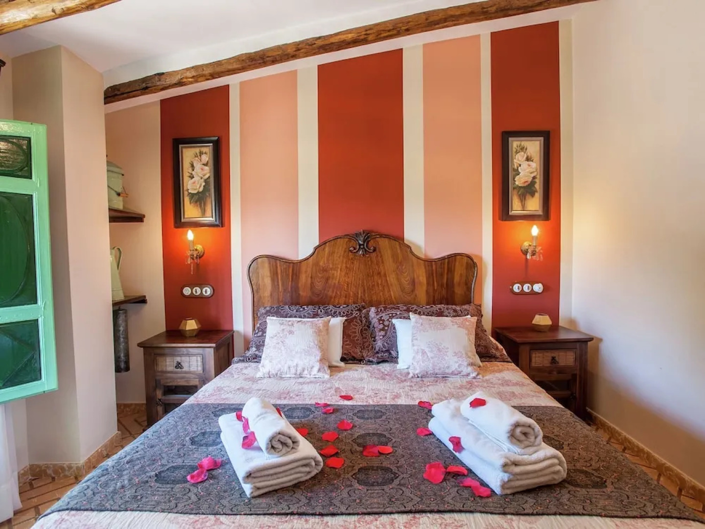 Rustic Cottage in Rute With Swimming Pool