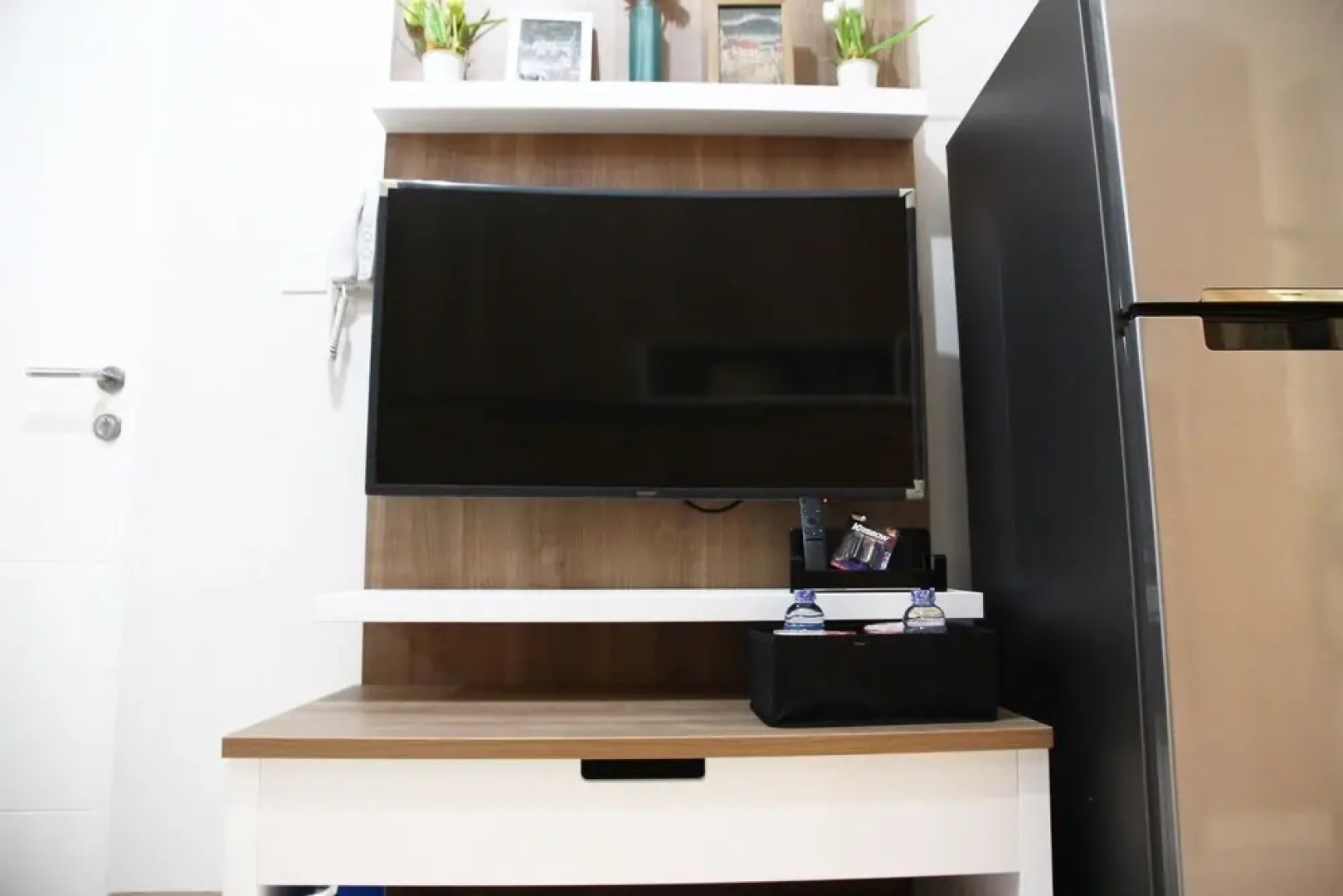 Comfortable The Springlake Summarecon Apartment