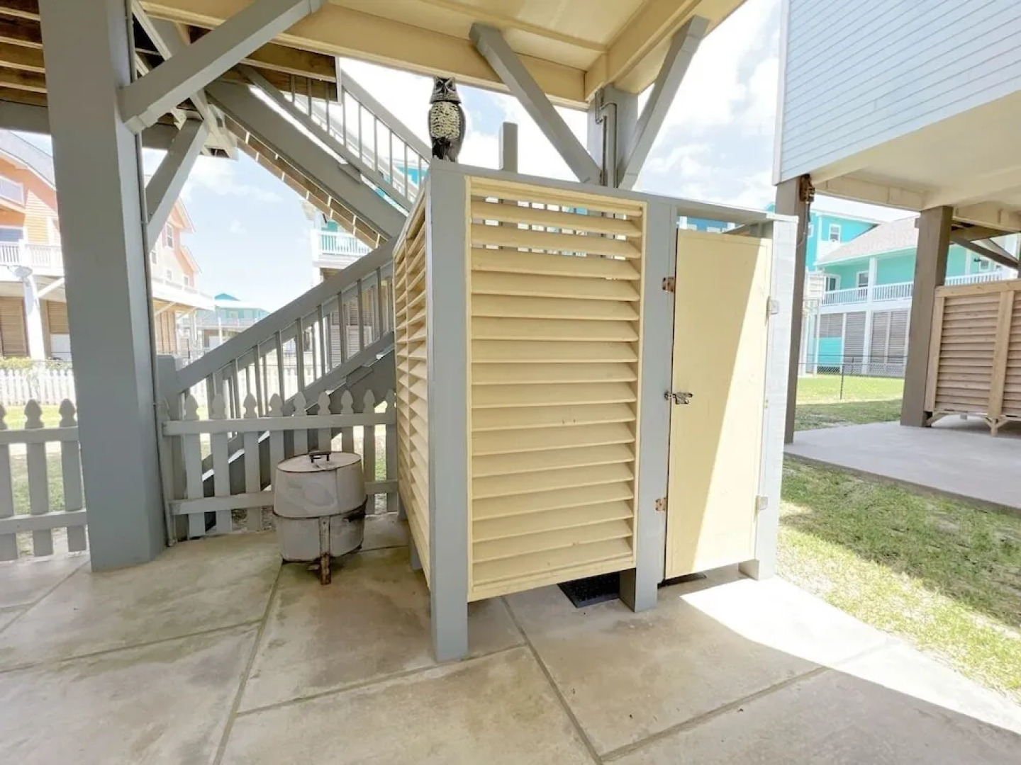 A La Playa 2 Bedroom Home by RedAwning