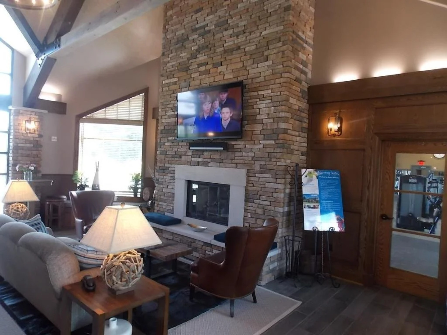 Fairway Suites At The Peak