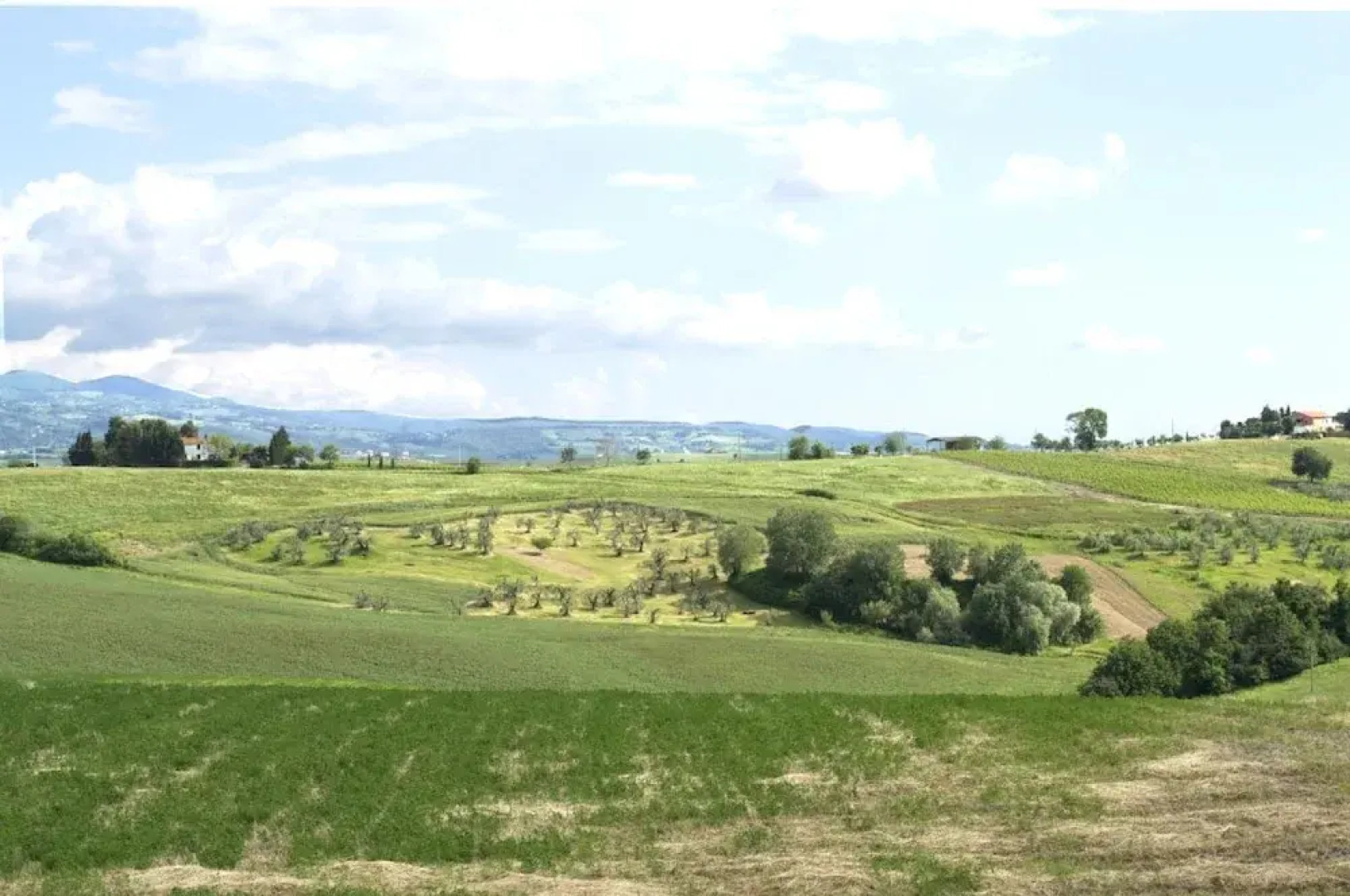 Giuly Rosselmini Residence