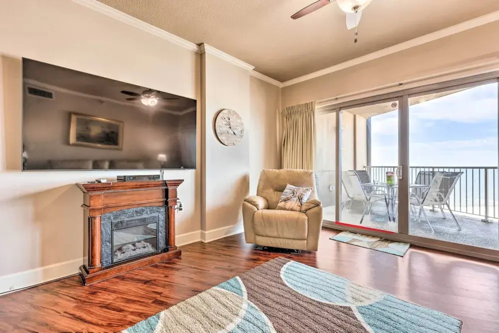 Spacious Biloxi Getaway w/ Pools & Beach Access!