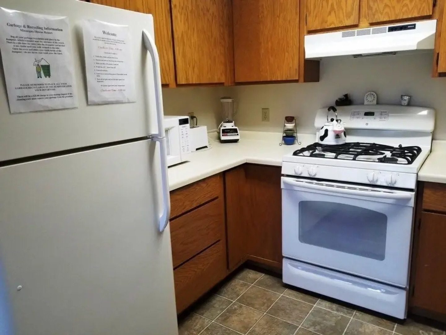 Minocqua Shores Resort- 9 3 Bedroom Condo