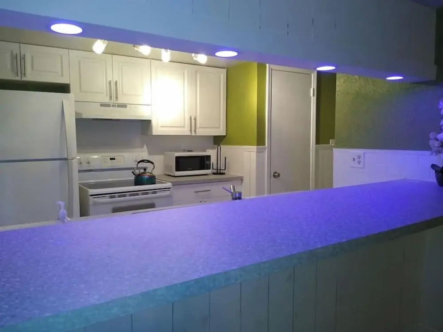 Bermuda Bay by Affordable Beach Condos