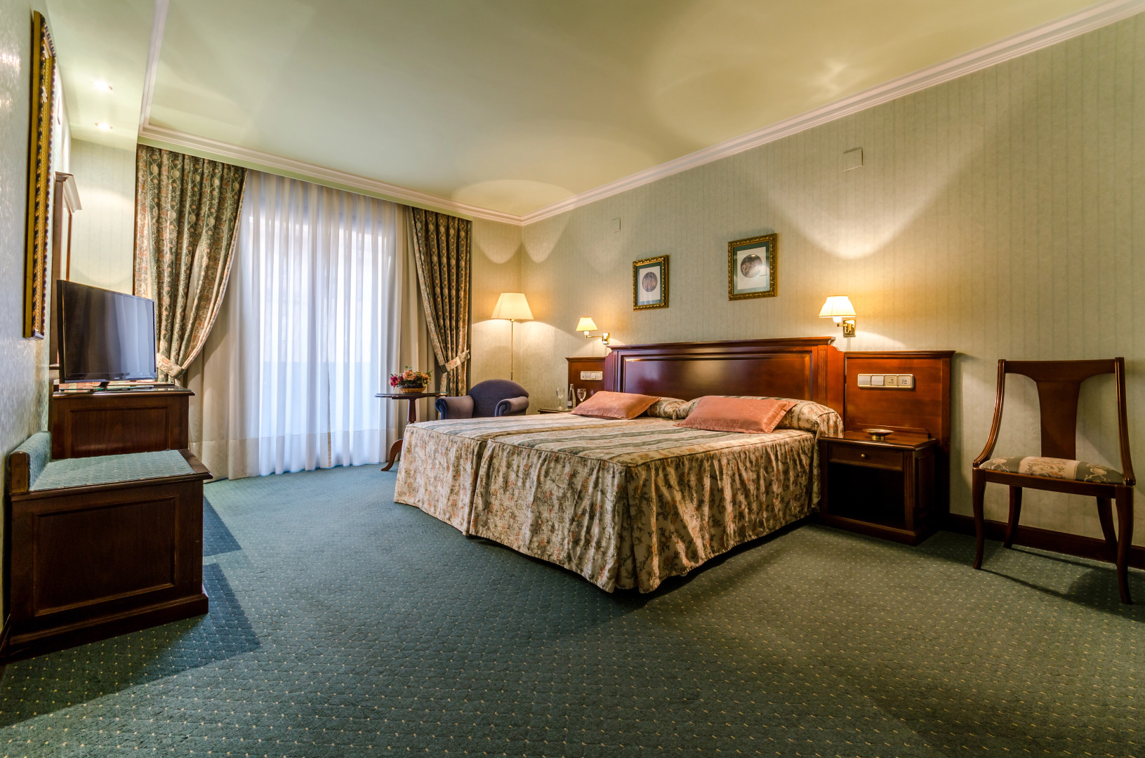 Hotel Infanta Cristina