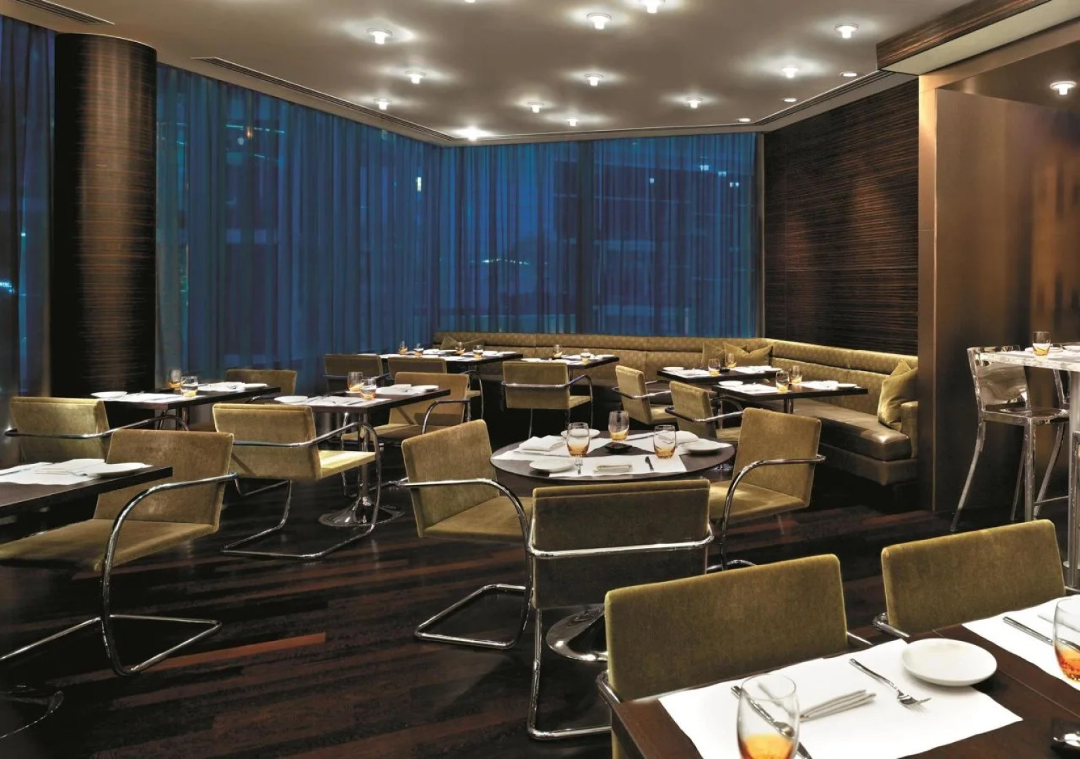 Отель Hyatt Vancouver Downtown Alberni