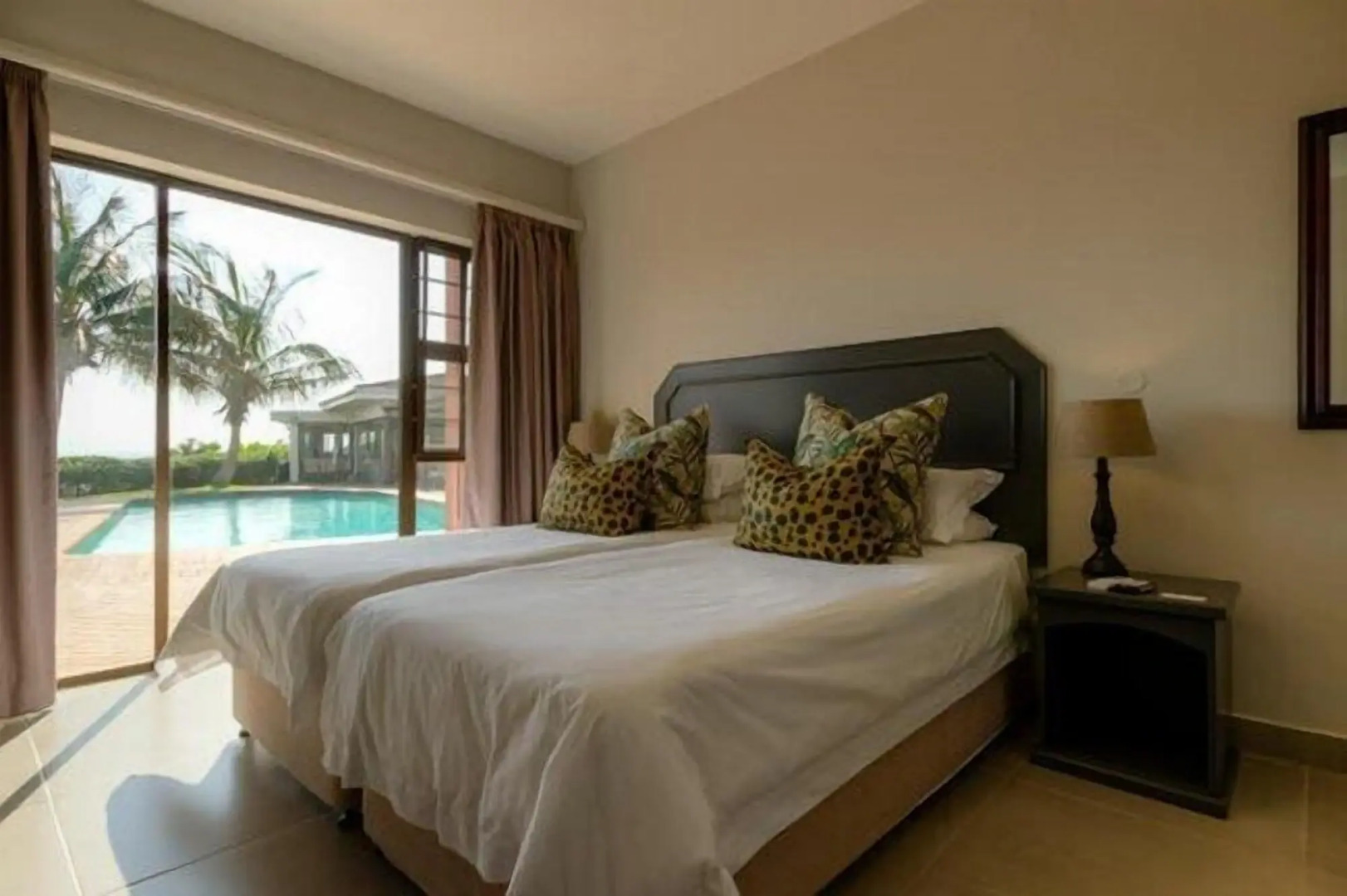 The Ridge Guesthouse