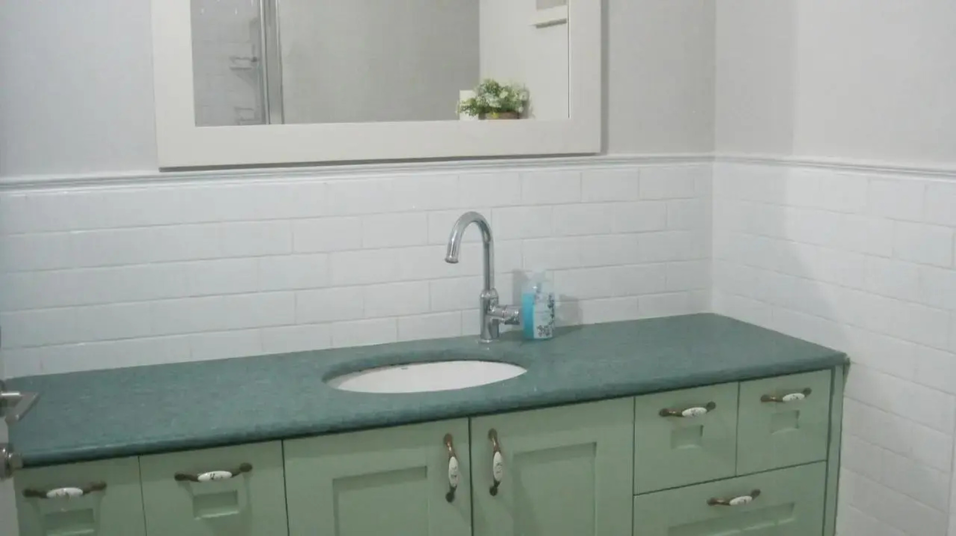 The House By The Mulberry Tree