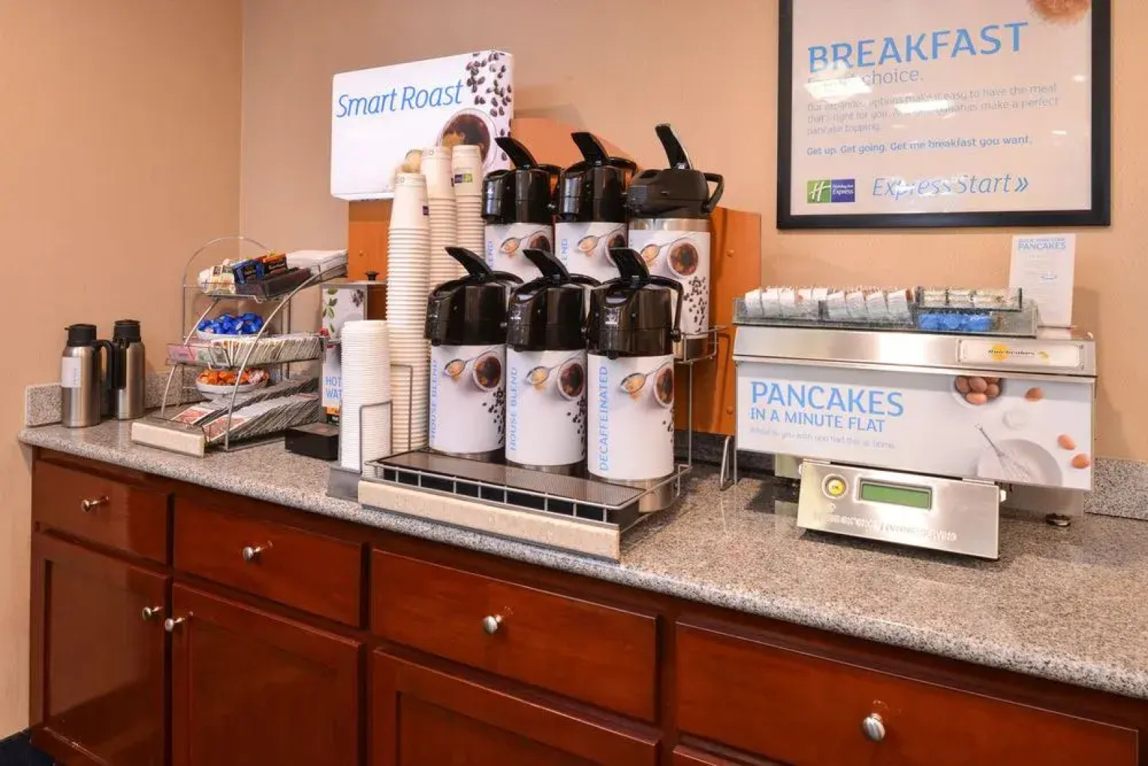 Holiday Inn Express & Suites Lathrop