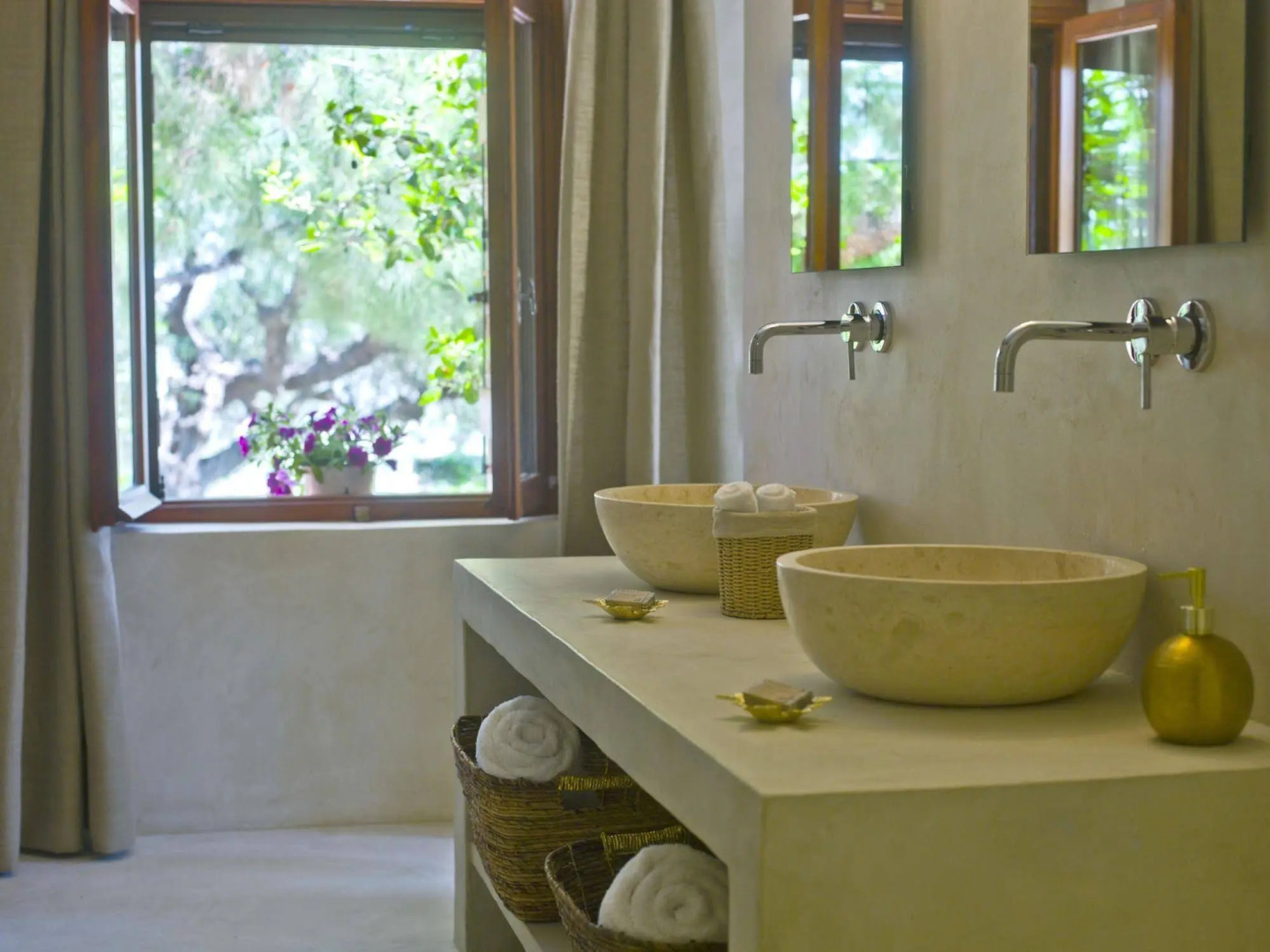 Scalarea Estate Residences