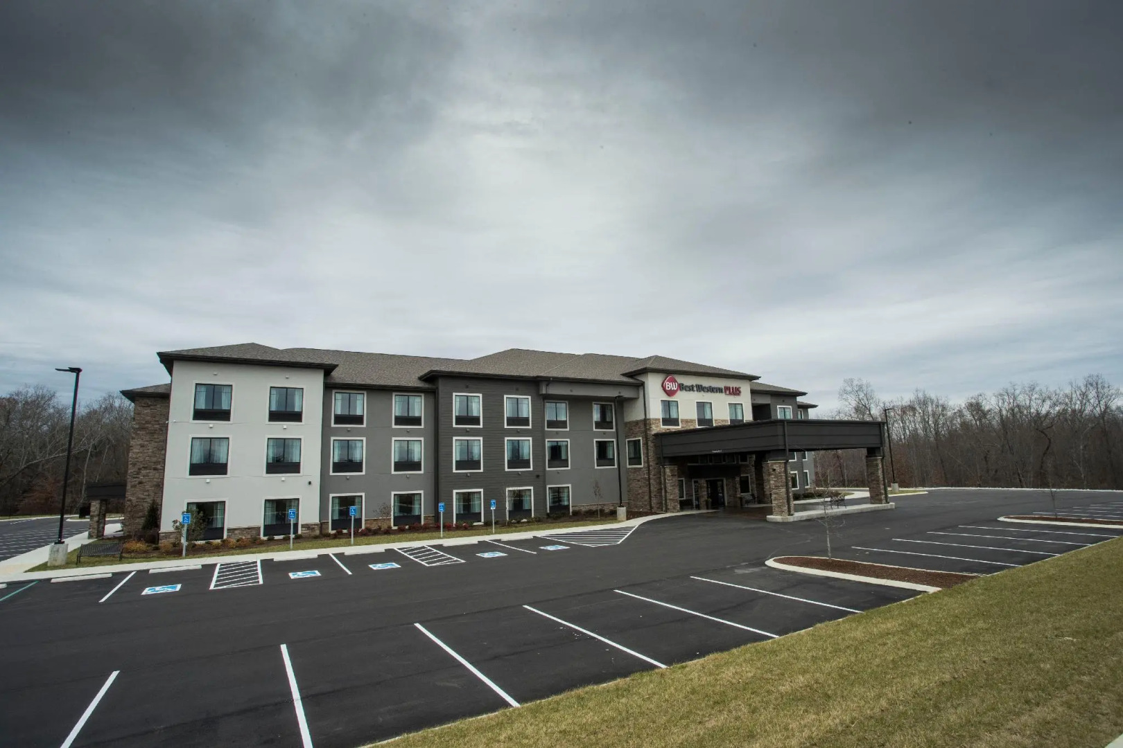 Best Western Plus Lawrenceburg